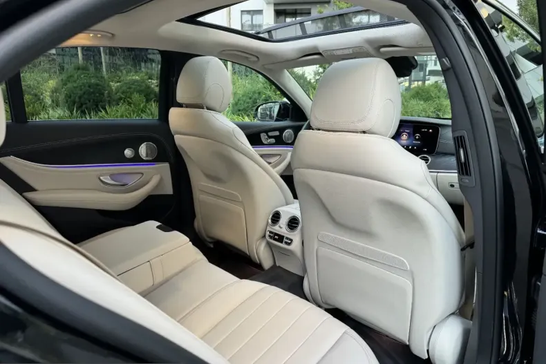 Mercedes-Benz E 300 (Clasa E) din 2021 cu 137.800 km - oferta MER226244 - foto 7