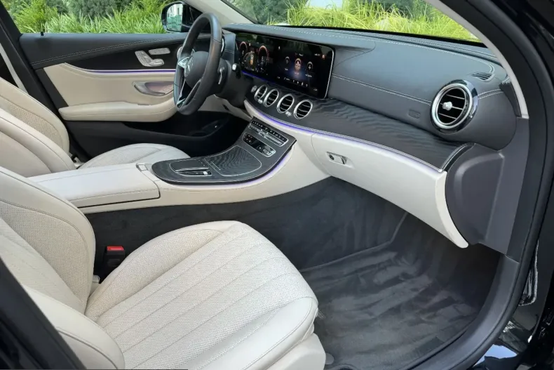 Mercedes-Benz E 300 (Clasa E) din 2021 cu 137.800 km - oferta MER226244 - foto 12