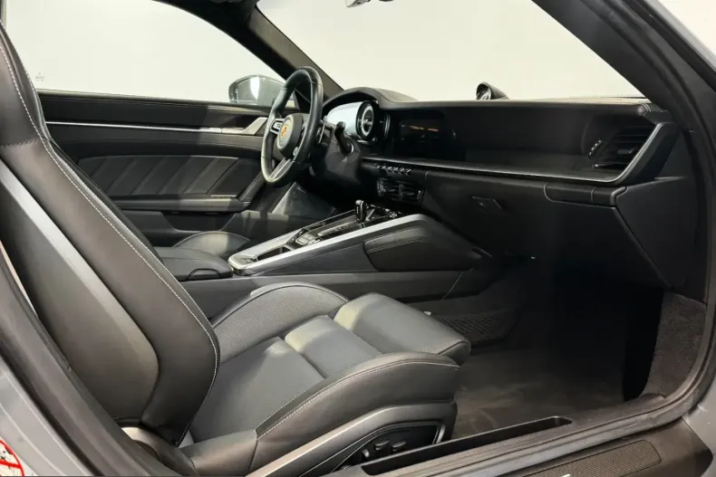 Porsche 992 din 2023 cu 13.900 km - oferta POR226246 - foto 14