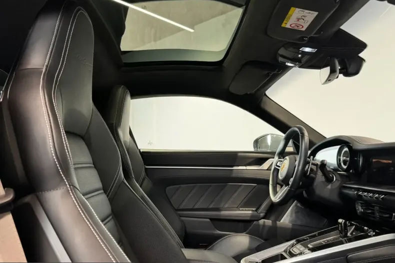 Porsche 992 din 2023 cu 13.900 km - oferta POR226246 - foto 15