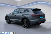 Volkswagen Touareg din 2025 cu 8.687 km - oferta VOL226247 - foto 5
