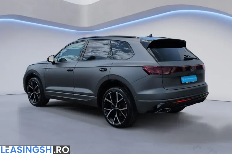 Volkswagen Touareg din 2025 cu 8.687 km - oferta VOL226247 - foto 5
