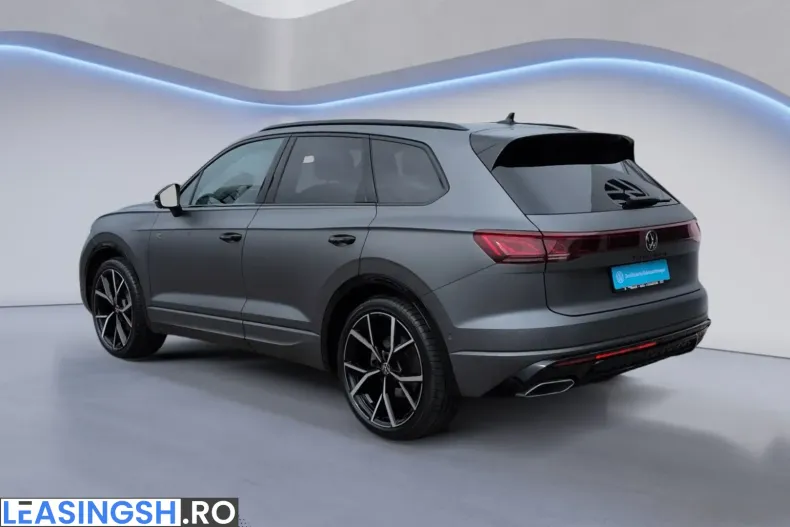 Volkswagen Touareg din 2025 cu 8.687 km - oferta VOL226248 - foto 4