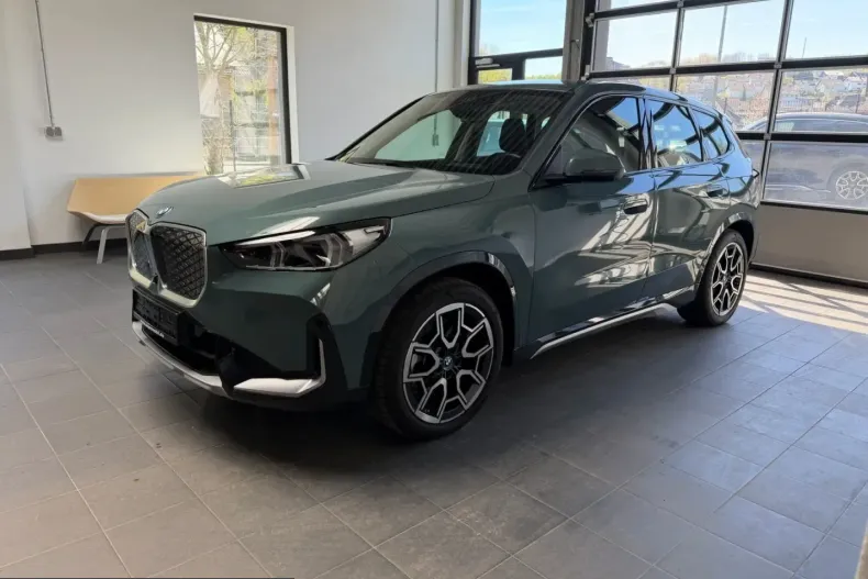 BMW iX1 (Seria X) din 2025 cu 9.100 km - oferta BMW226251 - foto 2