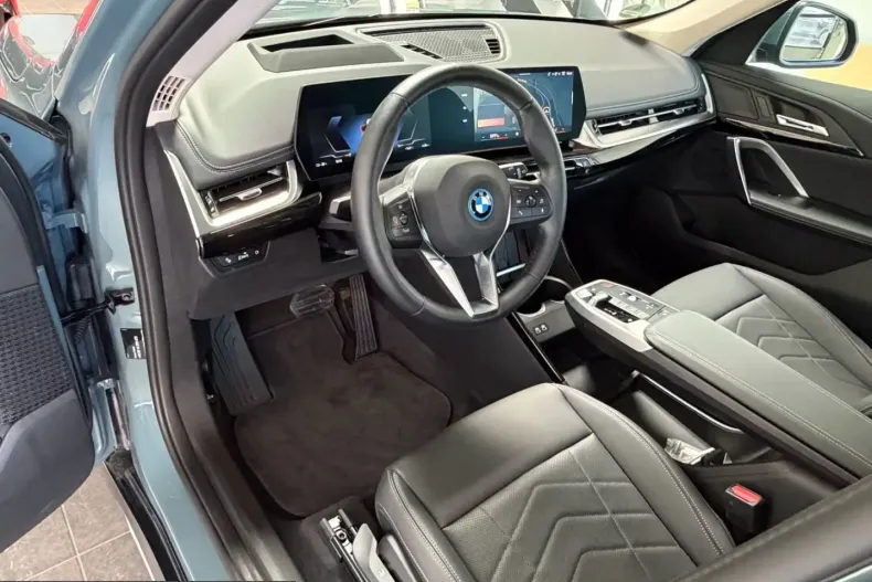 BMW iX1 (Seria X) din 2025 cu 9.100 km - oferta BMW226251 - foto 6