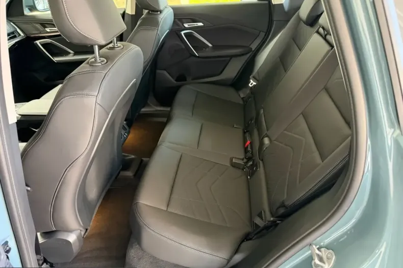 BMW iX1 (Seria X) din 2025 cu 9.100 km - oferta BMW226251 - foto 8
