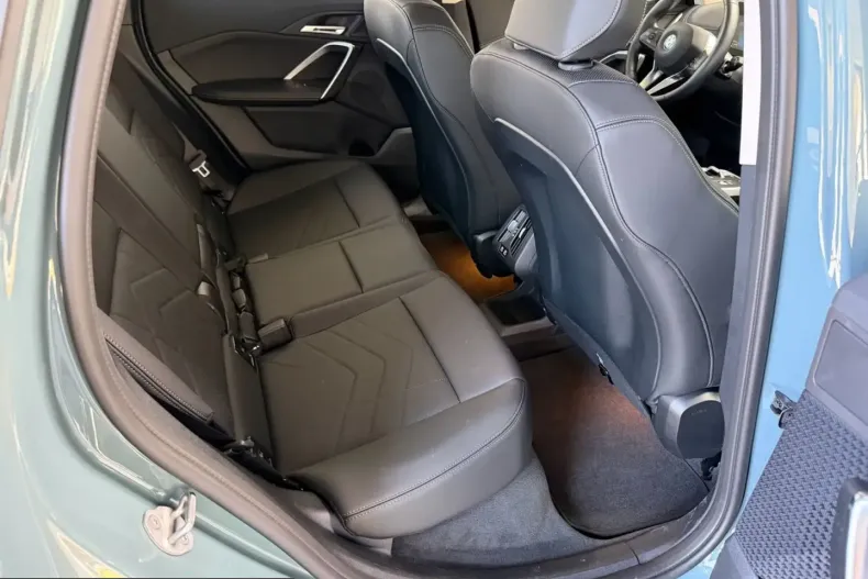 BMW iX1 (Seria X) din 2025 cu 9.100 km - oferta BMW226251 - foto 9