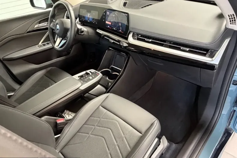 BMW iX1 (Seria X) din 2025 cu 9.100 km - oferta BMW226251 - foto 11