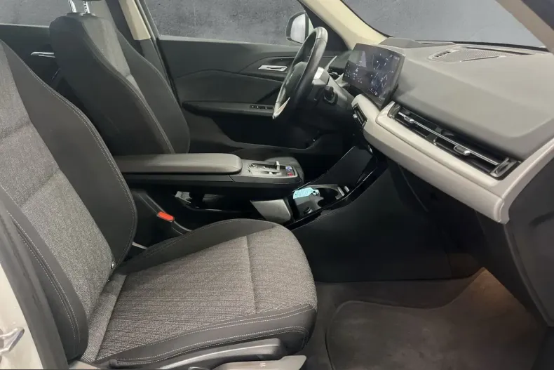 BMW iX1 (Seria X) din 2024 cu 16.500 km - oferta BMW226253 - foto 11