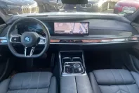 BMW i7 (Seria 7) din 2025 cu 13.533 km - oferta BMW226256 - foto 3