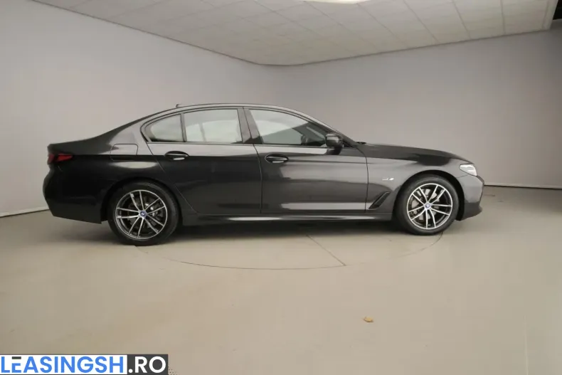 BMW 530 (Seria 5) din 2023 cu 121.000 km - oferta BMW226261 - foto 4
