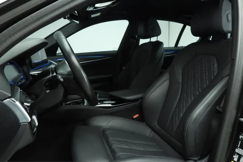 BMW 530 (Seria 5) din 2023 cu 121.000 km - oferta BMW226261 - foto 7