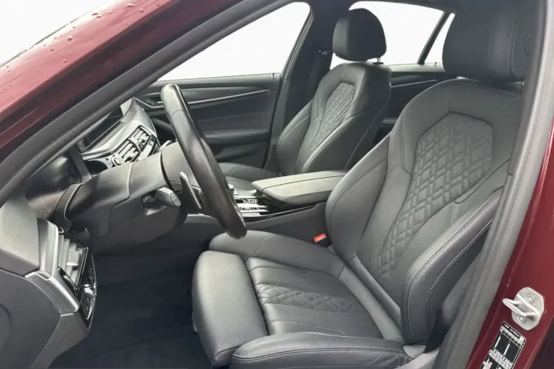 BMW 530 (Seria 5) din 2021 cu 45.506 km - oferta BMW226265 - foto 6
