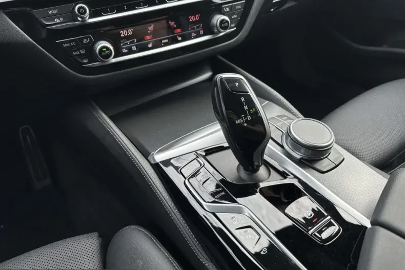 BMW 530 (Seria 5) din 2021 cu 45.506 km - oferta BMW226265 - foto 11