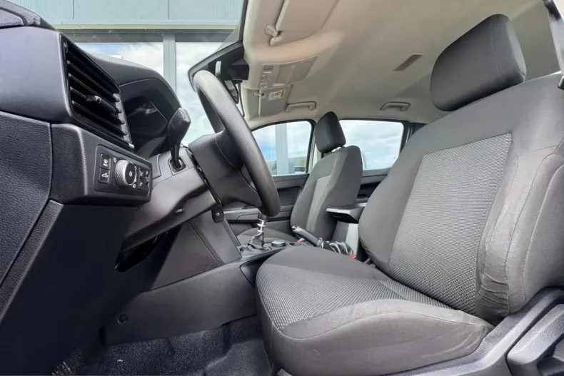 Volkswagen Amarok din 2024 cu 53.622 km - oferta VOL226267 - foto 6