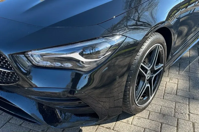 Mercedes-Benz CLA 200 (Clasa CLA) din 2025 cu 25.000 km - oferta MER226270 - foto 5