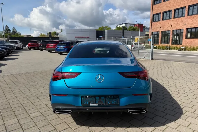 Mercedes-Benz CLA 200 (Clasa CLA) din 2024 cu 22.900 km - oferta MER226272 - foto 6