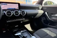 Mercedes-Benz CLA 200 (Clasa CLA) din 2024 cu 22.900 km - oferta MER226272 - foto 21