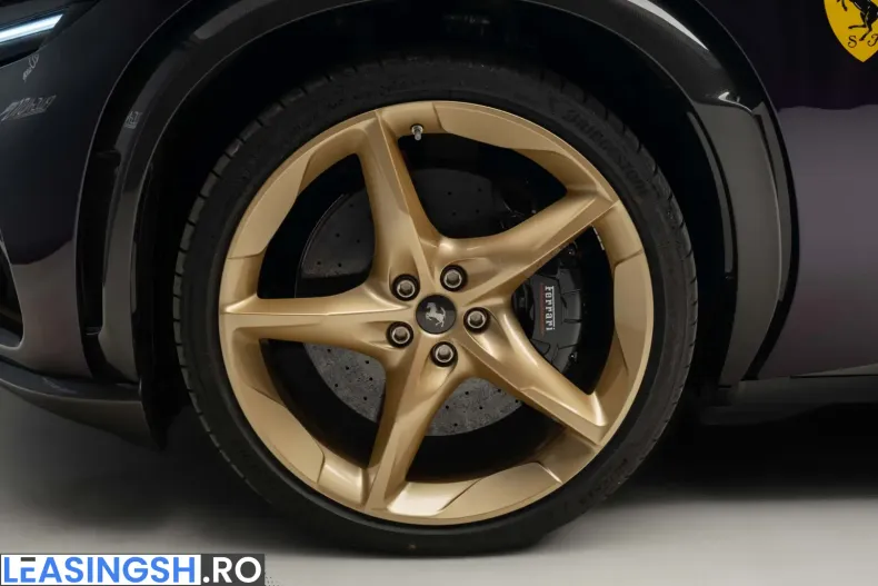 Ferrari Purosangue din 2025 cu 360 km - oferta FER226280 - foto 7