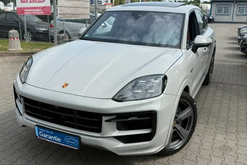 Porsche Cayenne din 2024 cu 55.787 km - oferta POR226281 - foto 3