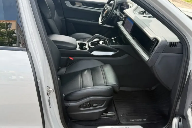 Porsche Cayenne din 2024 cu 55.787 km - oferta POR226281 - foto 12