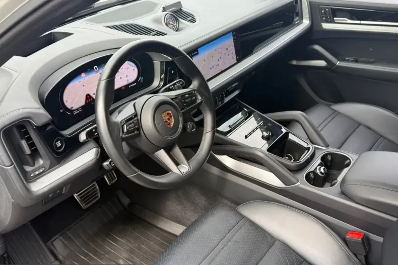 Porsche Cayenne din 2024 cu 55.787 km - oferta POR226281 - foto 14