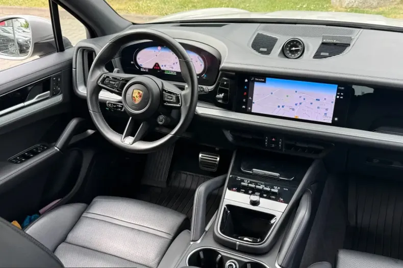 Porsche Cayenne din 2024 cu 55.787 km - oferta POR226281 - foto 27