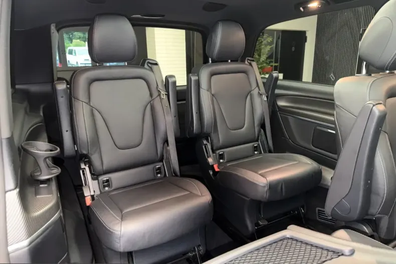 Mercedes-Benz V 300 (Clasa V) din 2023 cu 55.000 km - oferta MER226283 - foto 23