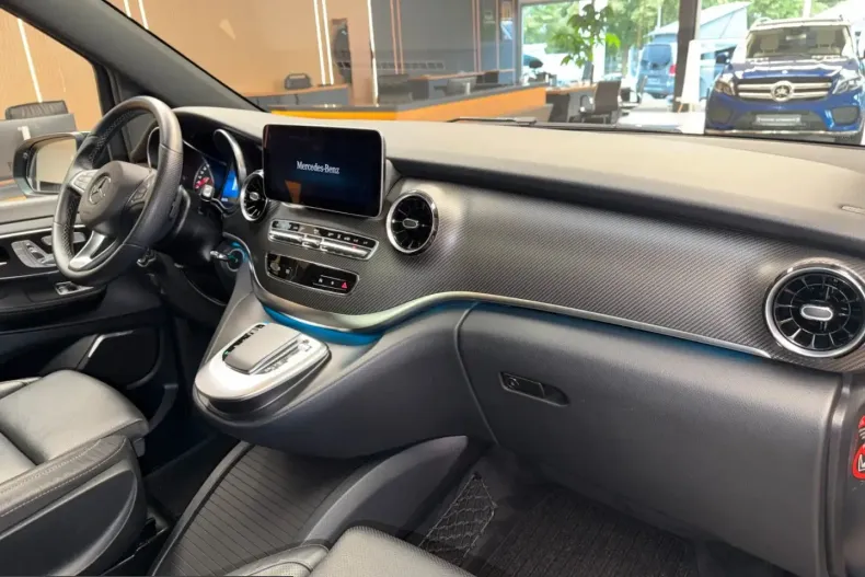 Mercedes-Benz V 300 (Clasa V) din 2023 cu 55.000 km - oferta MER226283 - foto 32