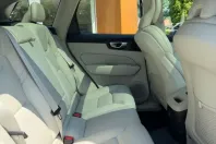 Volvo XC60 din 2023 cu 28.900 km - oferta VOL226286 - foto 18