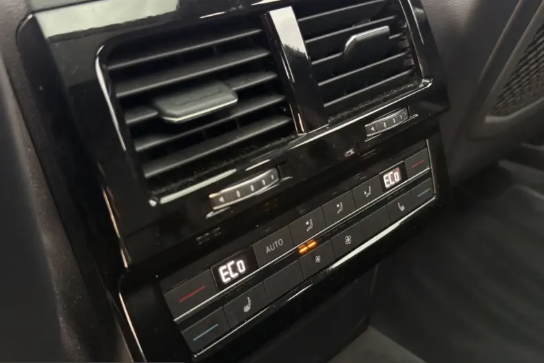 Volkswagen Touareg din 2024 cu 58.000 km - oferta VOL226287 - foto 16