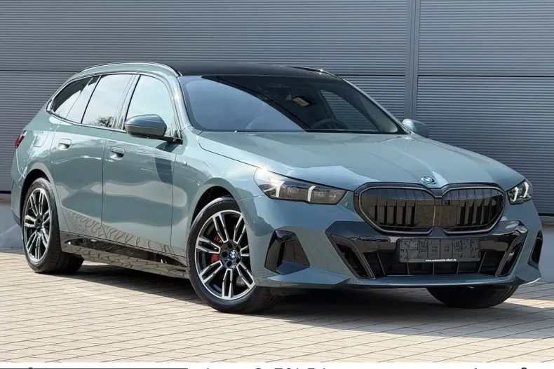 BMW 550 (Seria 5) din 2025 cu 20.558 km - oferta BMW226289 - foto 1