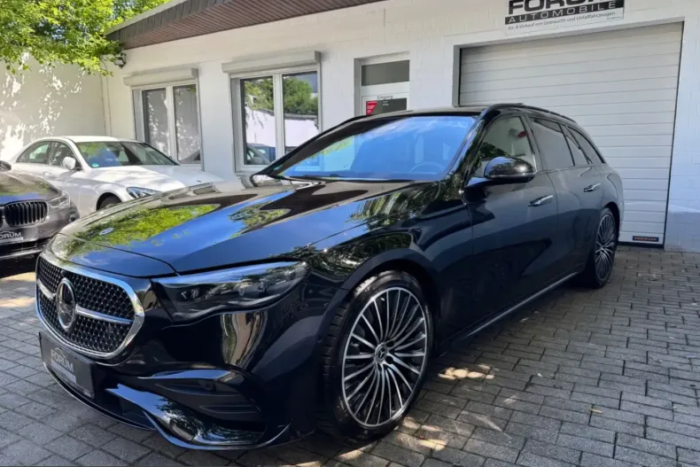Mercedes-Benz E 450 (Clasa E) din 2024 cu 30.400 km - oferta MER226291 - foto 2