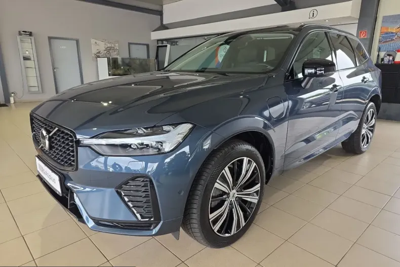 Volvo XC60 din 2023 cu 24.728 km - oferta VOL226292 - foto 1