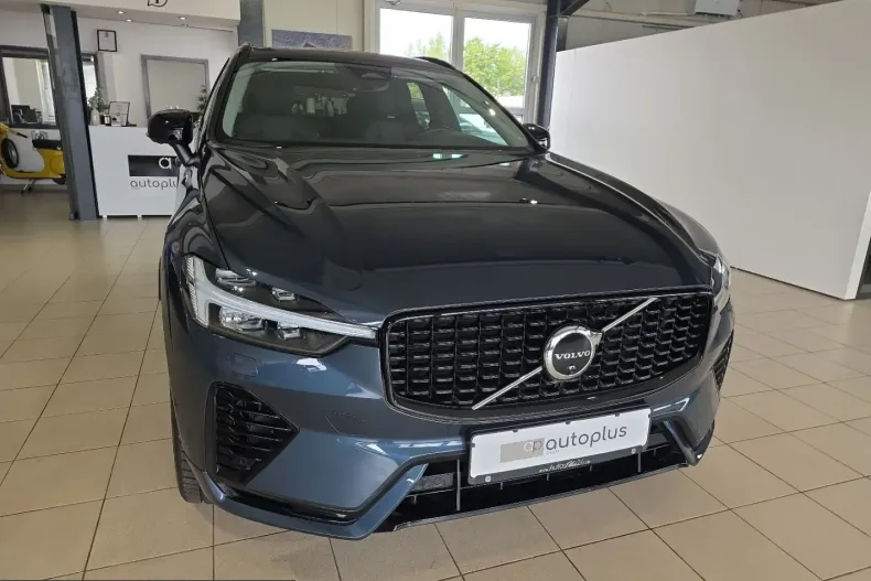 Volvo XC60 din 2023 cu 24.728 km - oferta VOL226292 - foto 4