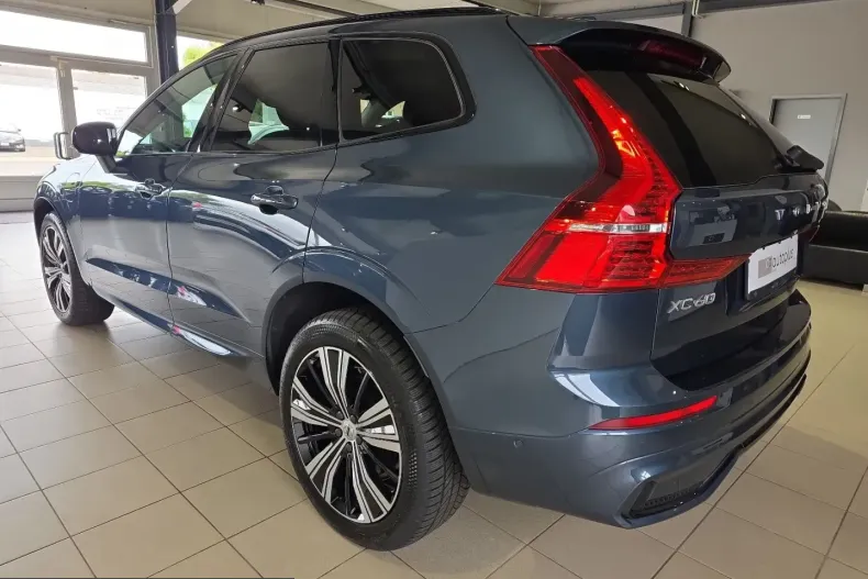 Volvo XC60 din 2023 cu 24.728 km - oferta VOL226292 - foto 10
