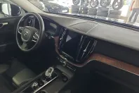 Volvo XC60 din 2023 cu 24.728 km - oferta VOL226292 - foto 12