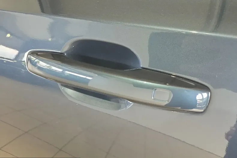 Volvo XC60 din 2023 cu 24.728 km - oferta VOL226292 - foto 34