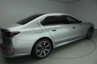 BMW 750 (Seria 7) din 2023 cu 123.000 km - oferta BMW226298 - foto 3