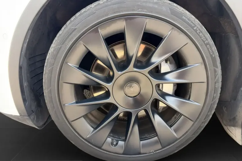 Tesla Model Y din 2022 cu 99.100 km - oferta TES226302 - foto 20