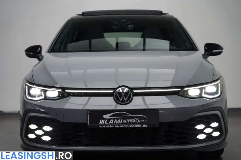 Volkswagen Golf din 2023 cu 54.000 km - oferta VOL226303 - foto 2