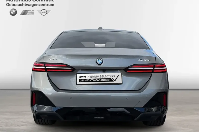 BMW 540 (Seria 5) din 2025 cu 17.244 km - oferta BMW226306 - foto 4