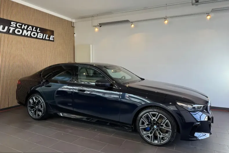 BMW 540 (Seria 5) din 2024 cu 8.000 km - oferta BMW226309 - foto 4