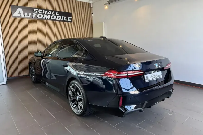 BMW 540 (Seria 5) din 2024 cu 8.000 km - oferta BMW226309 - foto 6