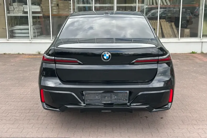BMW 740 (Seria 7) din 2023 cu 70.383 km - oferta BMW226316 - foto 6
