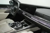 BMW 750 (Seria 7) din 2024 cu 92.800 km - oferta BMW226317 - foto 6