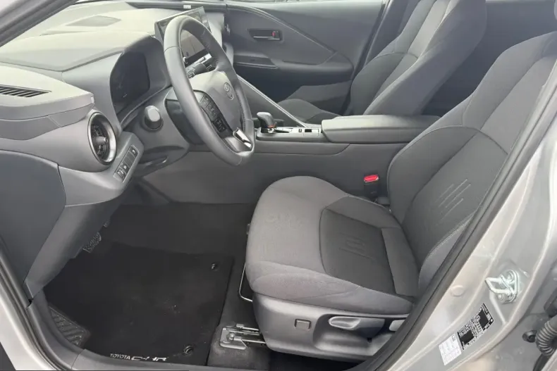 Toyota C-HR din 2025 cu 8.274 km - oferta TOY226319 - foto 8