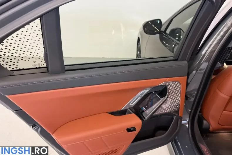 BMW 740 (Seria 7) din 2026 cu 10.200 km - oferta BMW226320 - foto 7