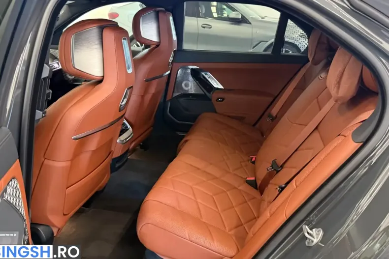 BMW 740 (Seria 7) din 2026 cu 10.200 km - oferta BMW226320 - foto 10