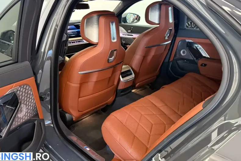 BMW 740 (Seria 7) din 2026 cu 10.200 km - oferta BMW226320 - foto 17